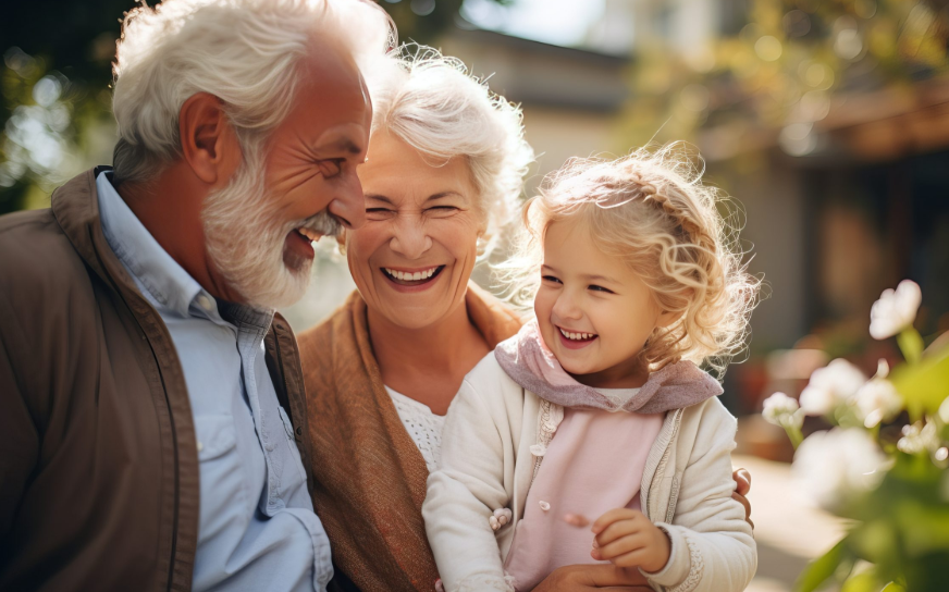 Can Anyone Donate to a PAF?